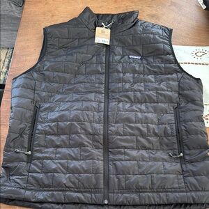 Patagonia Black Quilted Puffer Vest